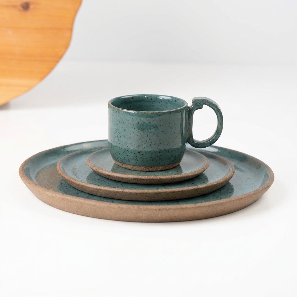 SET Refeição, sobremesa e café encontro em cerâmica artesanal — argila Flocos, esmalte Verde Exército