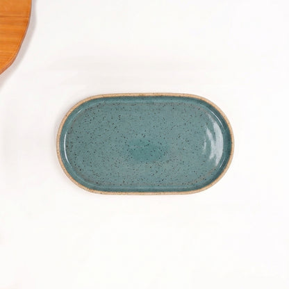 Travessa Retangular com Laterais Arredondados em cerâmica artesanal — tamanho 24CM x 13CM, argila Flocos, esmalte Verde Exército