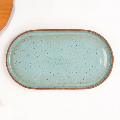 Travessa Retangular com Laterais Arredondados em cerâmica artesanal — tamanho 37CM x 21CM, argila Flocos, esmalte Jujuba