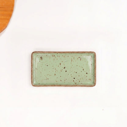 Travessa Retangular em cerâmica artesanal — tamanho 28CM x 15CM, argila Flocos, esmalte Verde Menta