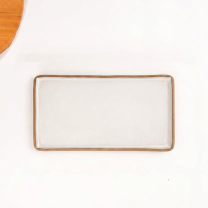 Travessa Retangular em cerâmica artesanal — tamanho 32CM x 17CM, argila Cappuccino, esmalte Branco AMME