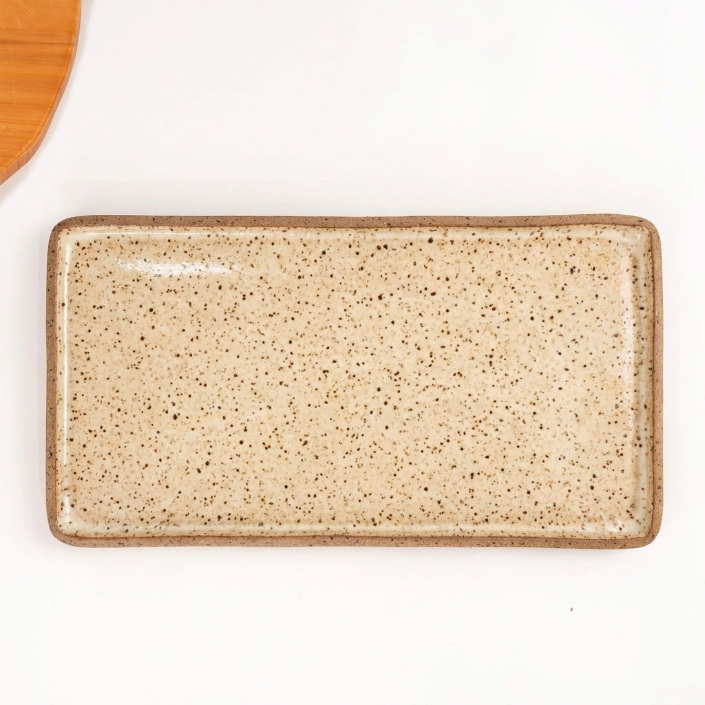 Travessa Retangular em cerâmica artesanal — tamanho 38CM x 20CM, argila Flocos, esmalte Pedra Sabão