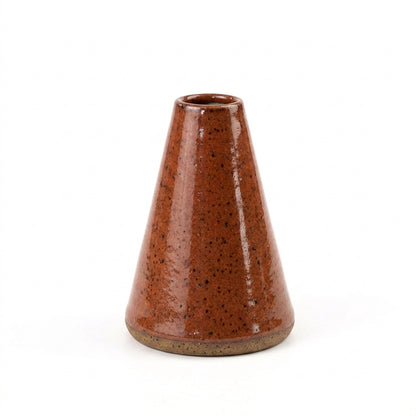Vaso Cone em cerâmica artesanal — tamanho 11CM, argila Flocos, esmalte Sol de Terracota