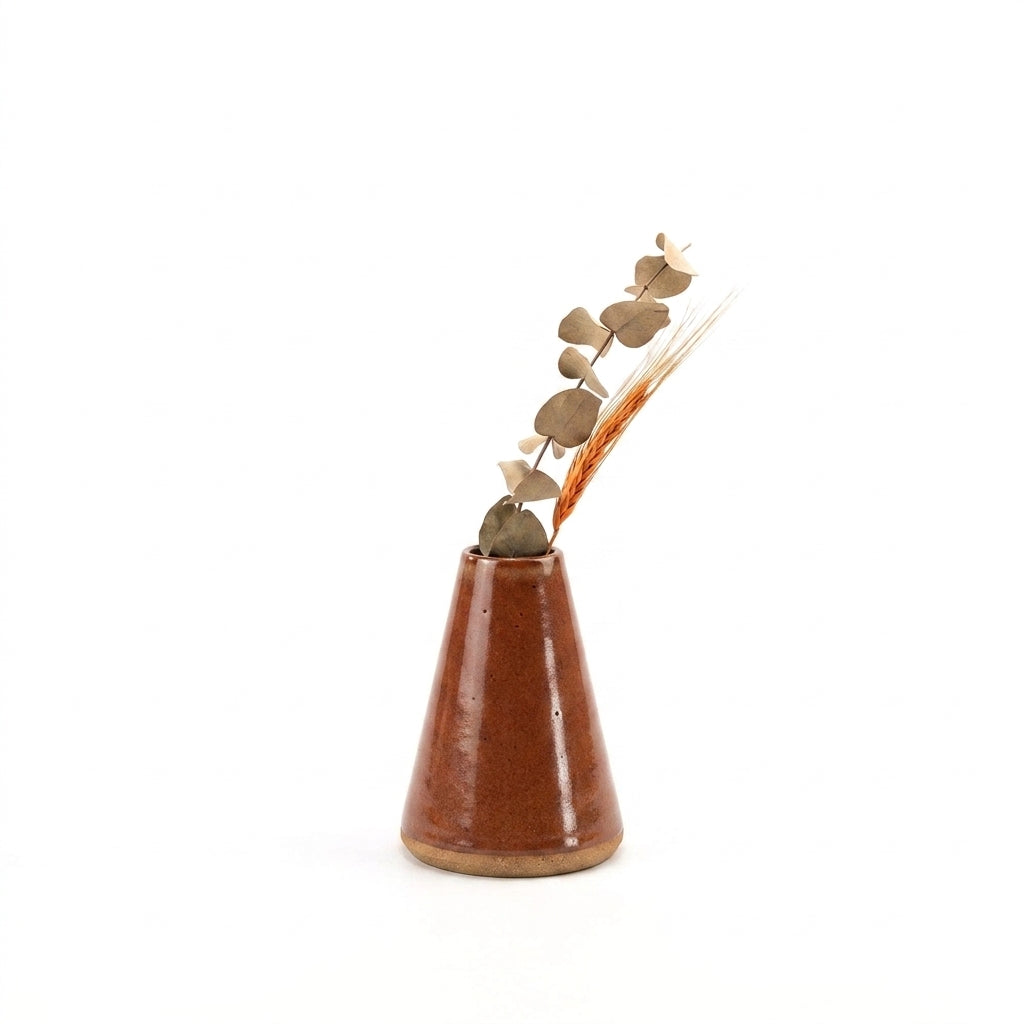 Vaso Cone em cerâmica artesanal — tamanho 15CM, argila Cappuccino, esmalte Sol de Terracota