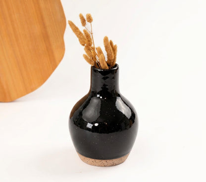 Vaso Moringa em cerâmica artesanal — argila Flocos, esmalte Preto Ébano