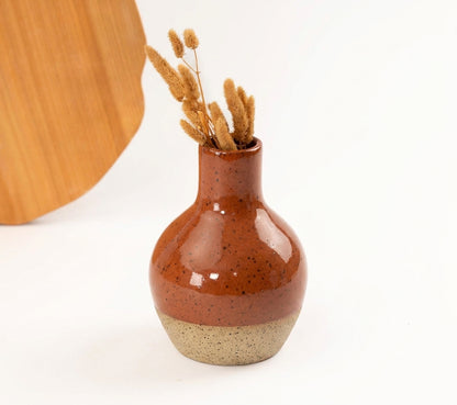Vaso Moringa em cerâmica artesanal — argila Flocos, esmalte Sol de Terracota