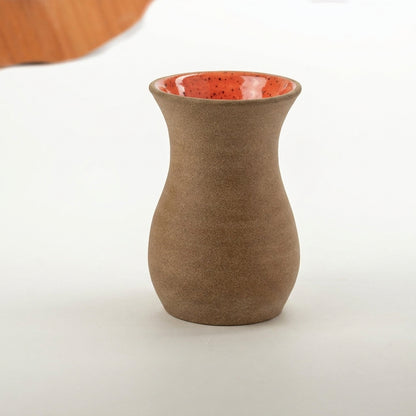 Vaso Silhueta em cerâmica artesanal — tamanho 16CM, argila Flocos, esmalte Laranja Intenso