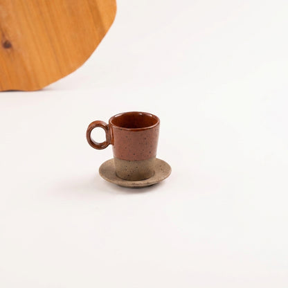 Xícara Barista em cerâmica artesanal — tamanho 100ML, argila Flocos, esmalte Sol de Terracota