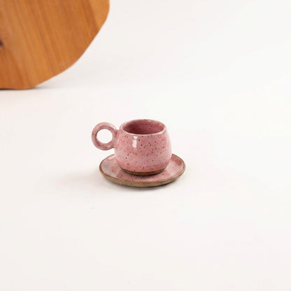 Xícara Cumbuca com Alça em Laço em cerâmica artesanal — tamanho 100ML, argila Flocos, esmalte Rosa Barbie