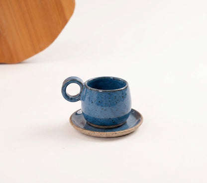 Xícara Cumbuca com Alça em Laço em cerâmica artesanal — tamanho 180ML, argila Flocos, esmalte Azul Safira