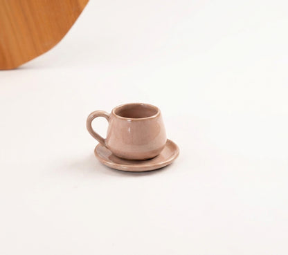 Xícara Cumbuca com Alça Esfera em cerâmica artesanal — tamanho 100ML, argila Cappuccino, esmalte Nude