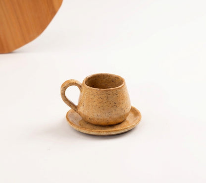Xícara Cumbuca com Alça Esfera em cerâmica artesanal — tamanho 100ML, argila Cappuccino, esmalte Pedra Sabão