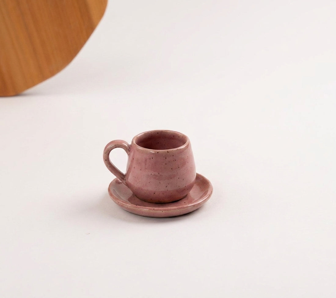 Xícara Cumbuca com Alça Esfera em cerâmica artesanal — tamanho 100ML, argila Flocos, esmalte Rosa Barbie
