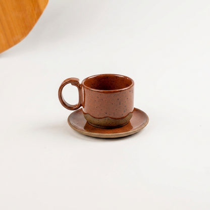 Xícara Encontro em cerâmica artesanal — tamanho 180ML, argila Flocos, esmalte Sol de Terracota