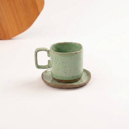 Xícara Quadrada em cerâmica artesanal — tamanho 250ML, argila Flocos, esmalte Verde Menta