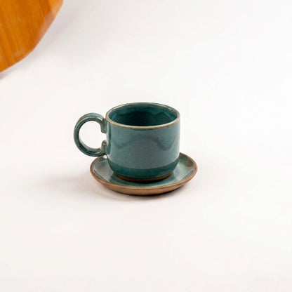 Xícara  Alça Arco em cerâmica artesanal — tamanho 180ML, argila Cappuccino, esmalte Verde Exército