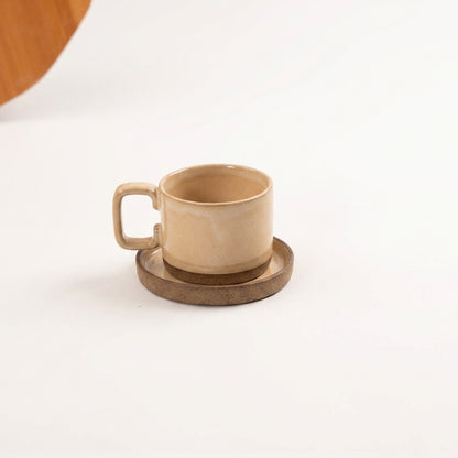 Xícara Borda Reta em cerâmica artesanal — tamanho 180ML, argila Cappuccino, esmalte Pedra Sabão